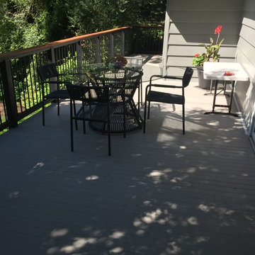 Modern Deck Update to Mid-Centruy home in West Slope