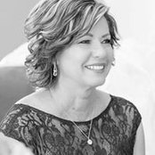 Julie Chapin Huber's photo