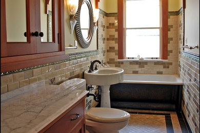Example of a classic bathroom design in Minneapolis