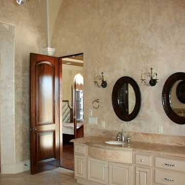 Luxurious Master Bathroom Walls