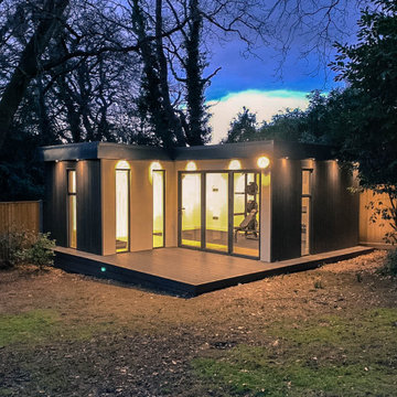 L-Shaped Garden Gym - Southampton