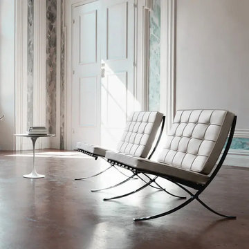 Barcelona Chair with Stool Premier Version - White Leather