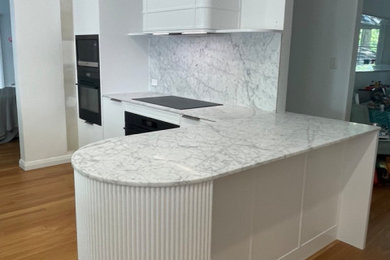 Inspiration for a contemporary kitchen in Sydney.