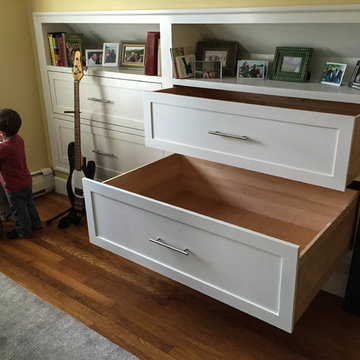 Storage, storage, storage. Visiting grandpa on the third floor is easy.