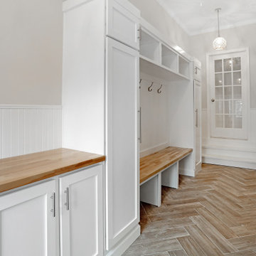 Custom Walk-In Closet