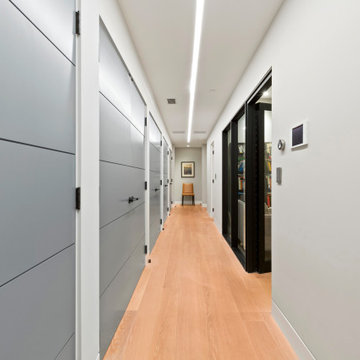 Menlo Park, CA - Contemporary Home
