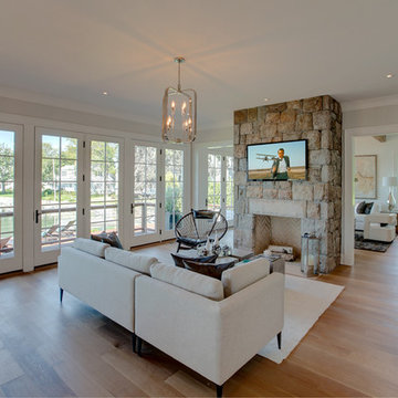 Costal classic Contemporary interpretation