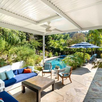Adjustable Patio Cover - Stoneview Dr.