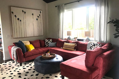 Transitional family room photo in Los Angeles