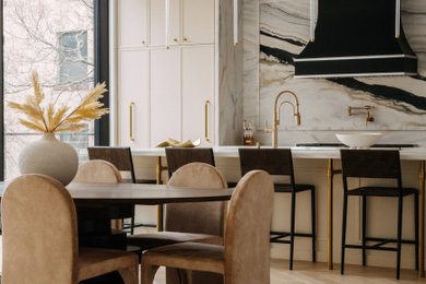 Dining room - transitional dining room idea in New York