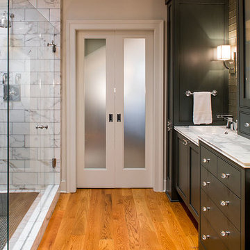 Glamorous En Suite & Walk-in Closet