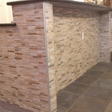 KITCHEN - Island Linear Stone / Glass / Metal Mosaic Tile