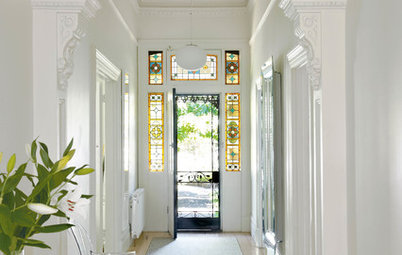 Best of the Week: 34 Entrances, Corridors and Connecting Spaces