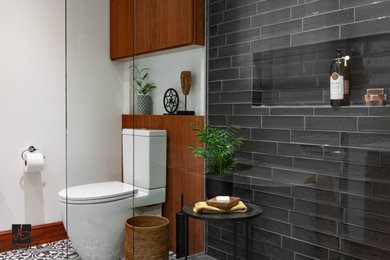 Example of a bathroom design in Montreal