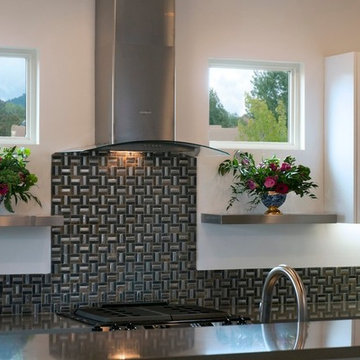 Santa Fe Modern Kitchen design by Jennifer Ashton, Allied ASID