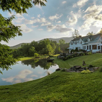 Stowe, Vermont Traditional Country Home