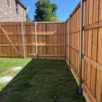 Blue Ridge, TX - Farm & Ranch fence and custom wood privacy fence combo