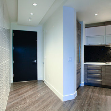 CONTEMPORARY HIGH RISE