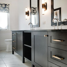 Karen Bathroom