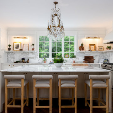 Designer kitchen and laundry room