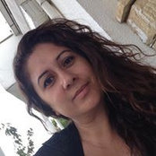 Ozlem Deniz's photo