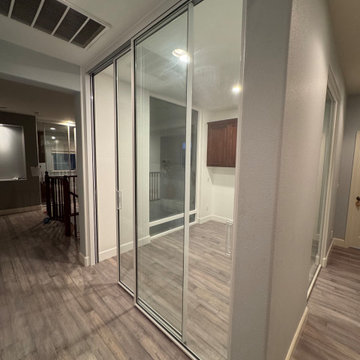 2x Home Office custom/glass ceiling hight/