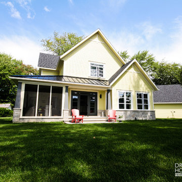 Lakefront Country Cottage FarmHouse #3926 By Drummond House Plans