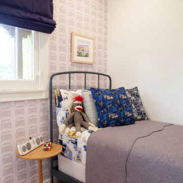 Gower Street: Boys Room