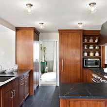 Kitchen backsplash