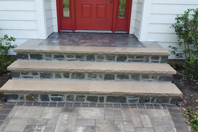 Inspiration for a timeless exterior home remodel in New York
