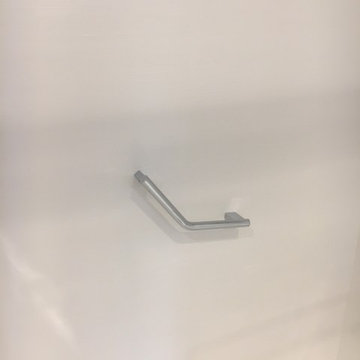 Shower grab bar.