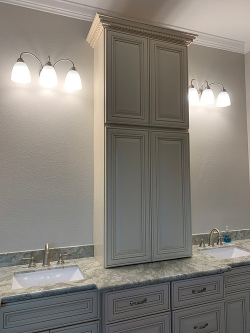 Help!!! What style of mirrors should I hang over vanity?