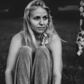 Chelsea Harrison's photo