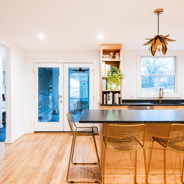 Small Wonder – Riverside Open Plan Maximized