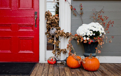 We Want to See Your Creative Fall Container Gardens!