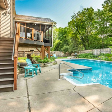 Screened Porch Overlooking the Pool