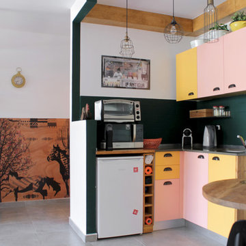 My Houzz: Colorful Weekend Apartment Getaway in Israel