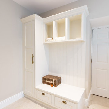 Classic In-Frame Shaker Beaded Front Frame Bootility - Cuffley