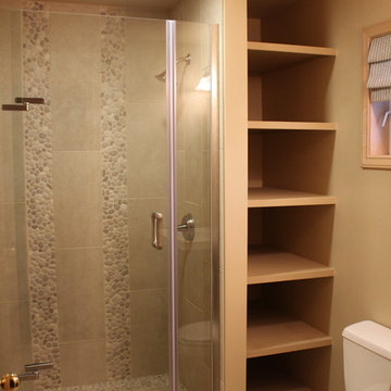 Textured Stone Bathroom