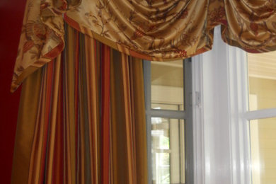 Inspiration for an eclectic dining room remodel in Boston