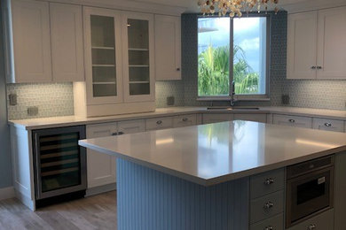 Home design - coastal home design idea in Miami
