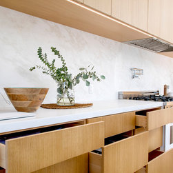 Corona del Mar, Ca - Kitchen And Dining Furniture