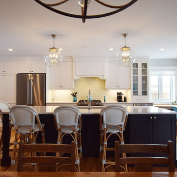 Transitional Kitchen in Ottawa, Ontario