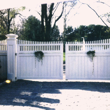 Custom Cedar Driveway Gate