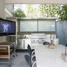 Outdoor Kitchen