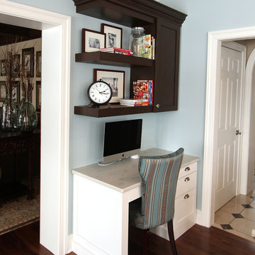 Dark Stained Alder Cabinets with Painted White Base Cabinets