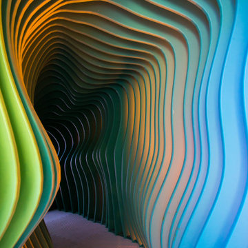 Curved Portal, Wild Child Play