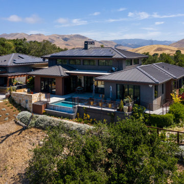 Las Ventanas Hillside Residence