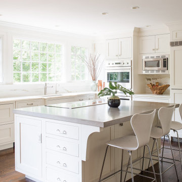 Traditional Colonial Kitchen