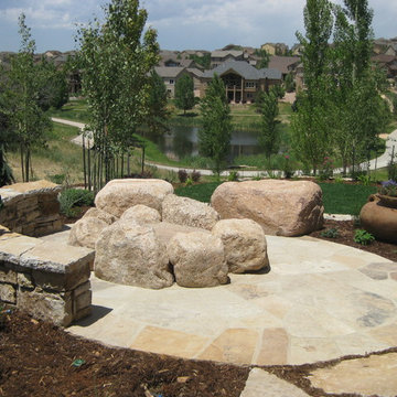 Fire Pit with Seat Wall